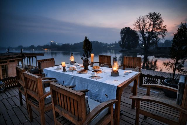 Evolve Back, Kabini — dining