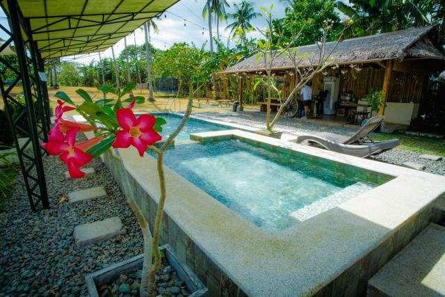 Evolve Back, Kabini — Pool Hut