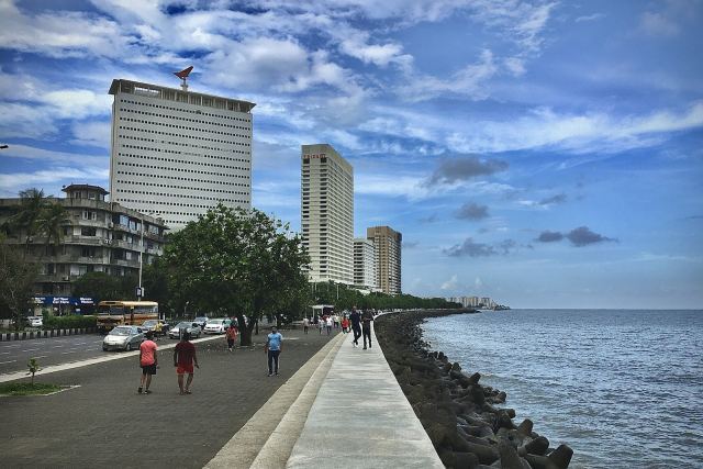 The Oberoi, Mumbai — the surrounding landscape at Nariman Point, Mumbai