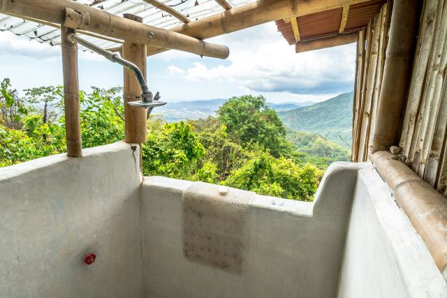 Polo Orchid Resort, Cherrapunjee — Waterfall Pool Suite
