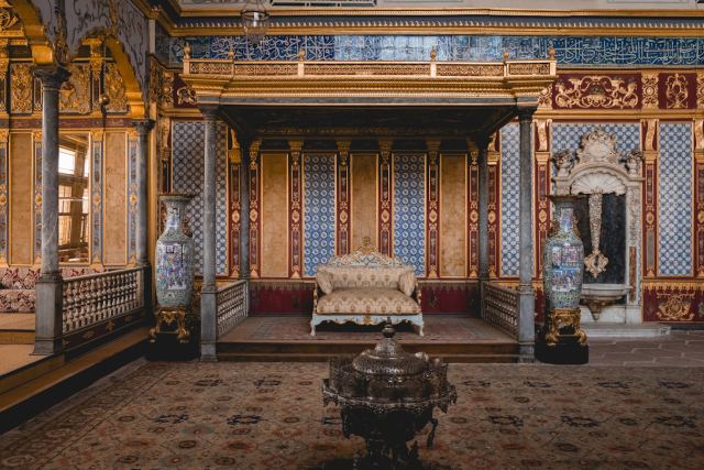 The Heritage Club – Tripura Castle — Deluxe Room